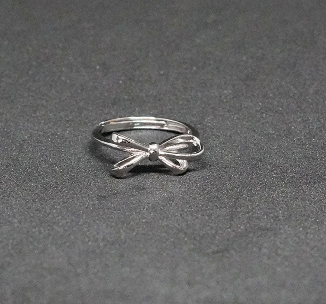 Charming Flower Ring